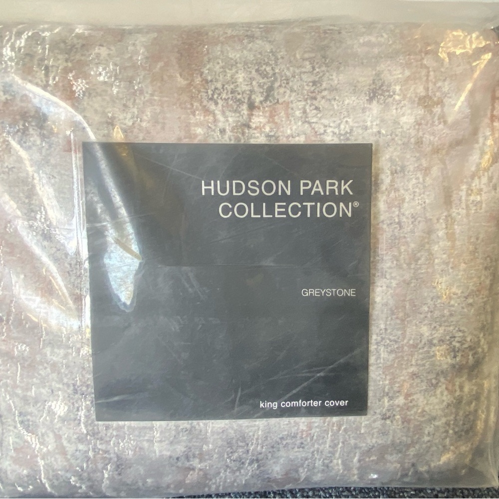 Hudson Park Collection Greystone Duvet Cover, King - Exclusive NIP - Picture 4 of 8